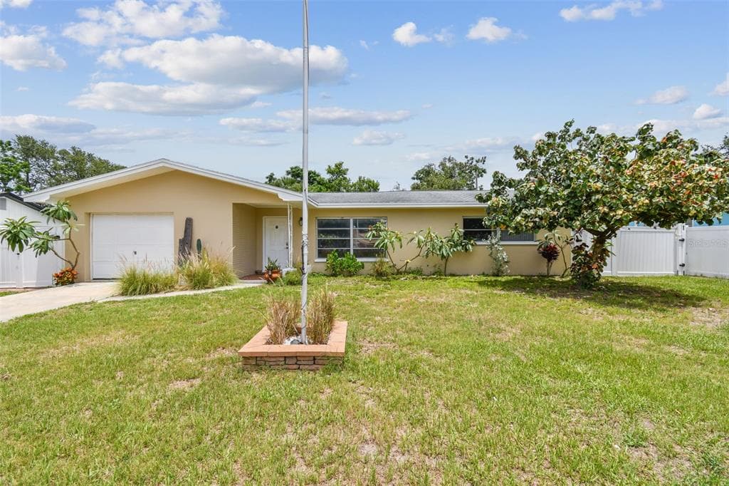 1707 CARDINAL DRIVE CLEARWATER, FL 33759