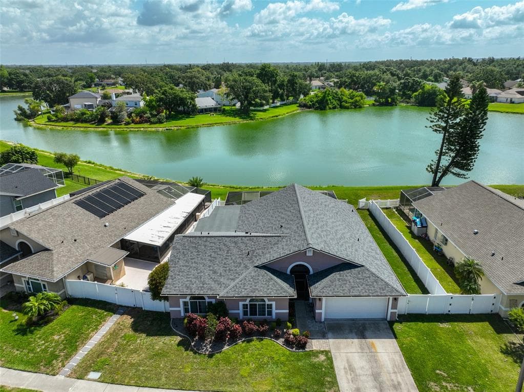 2021 ELK SPRING DRIVE BRANDON, FL 33511