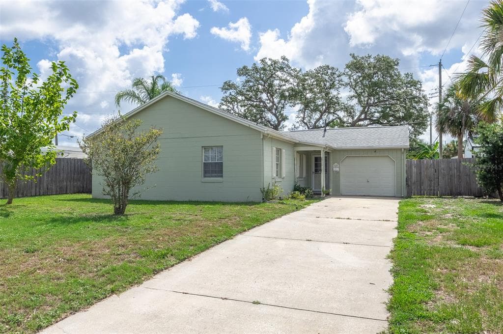 7803 N WOODLYNNE AVENUE TAMPA, FL 33614