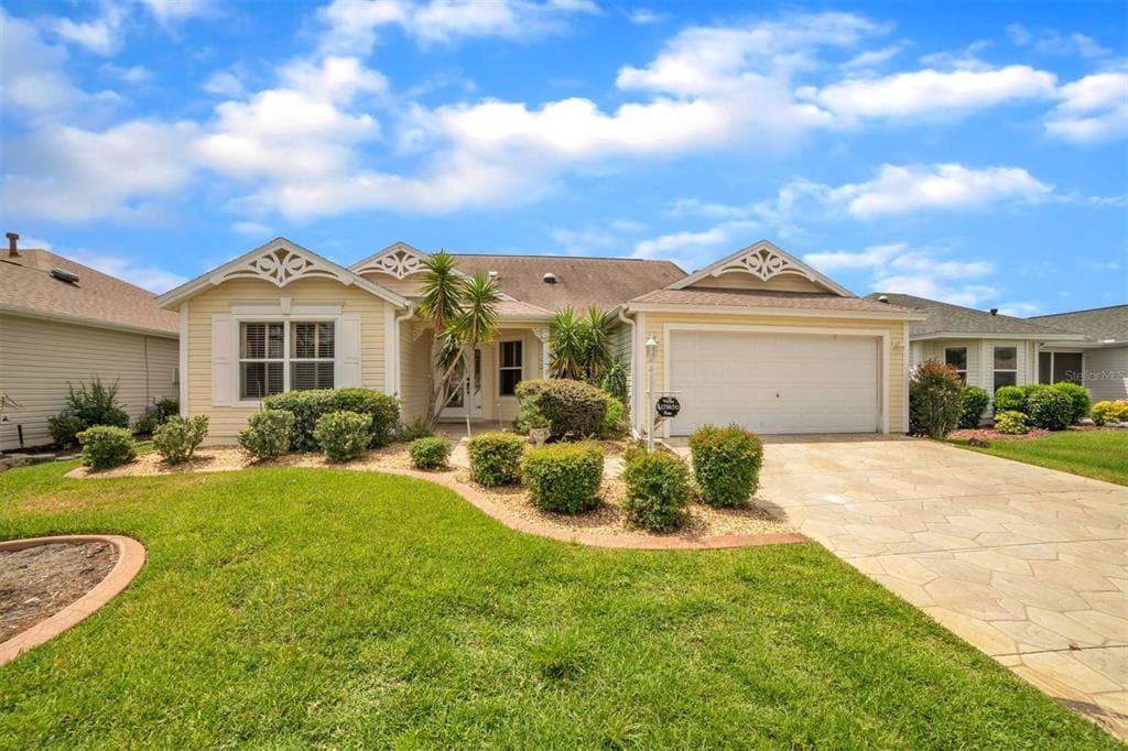 17567 SE 81ST PARNASSUS COURT THE VILLAGES, FL 32162