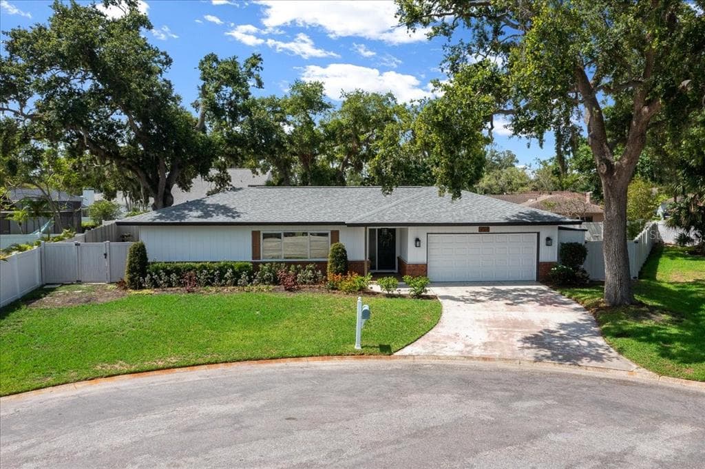 4124 HERRICK LANE