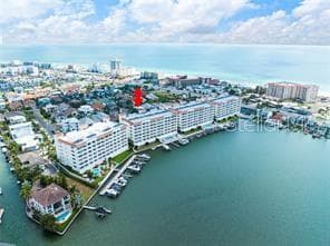 17735 GULF BOULEVARD UNIT 204 REDINGTON SHORES, FL 33708