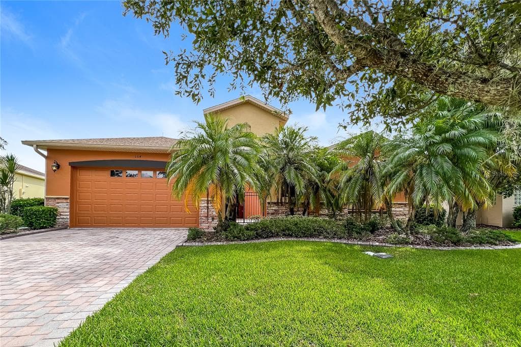 154 INDIAN WELLS AVENUE KISSIMMEE, FL 34759
