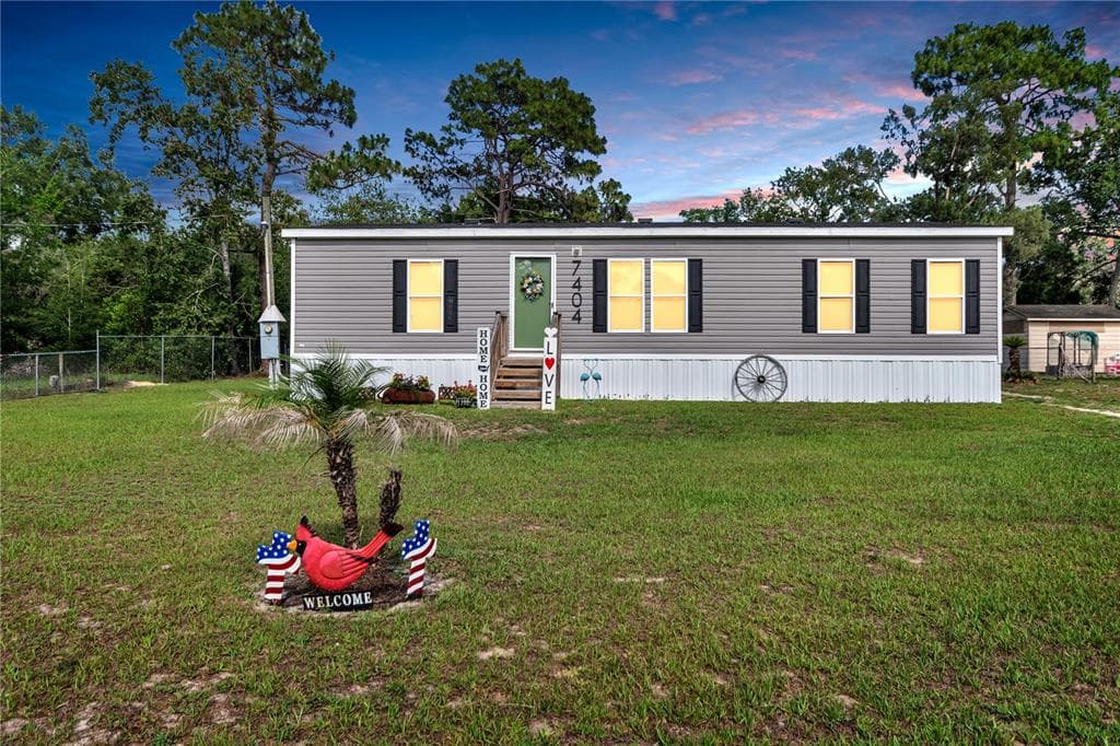 7404 FORT DADE AVENUE BROOKSVILLE, FL 34601