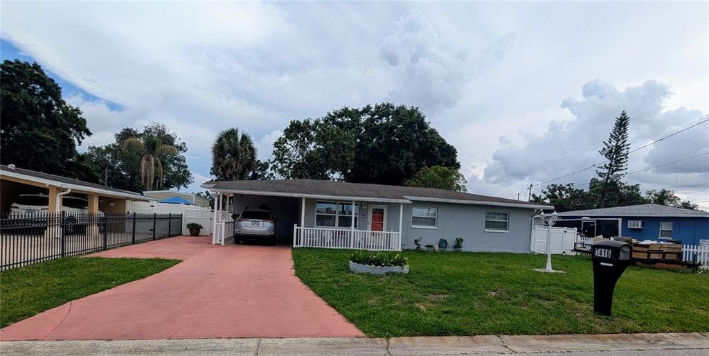 7416 MANCHESTER LANE TAMPA, FL 33619