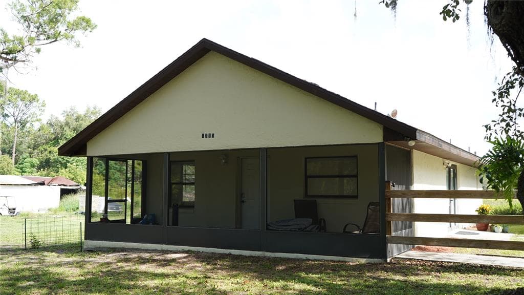 1315 VEECH ROAD LEESBURG, FL 34748