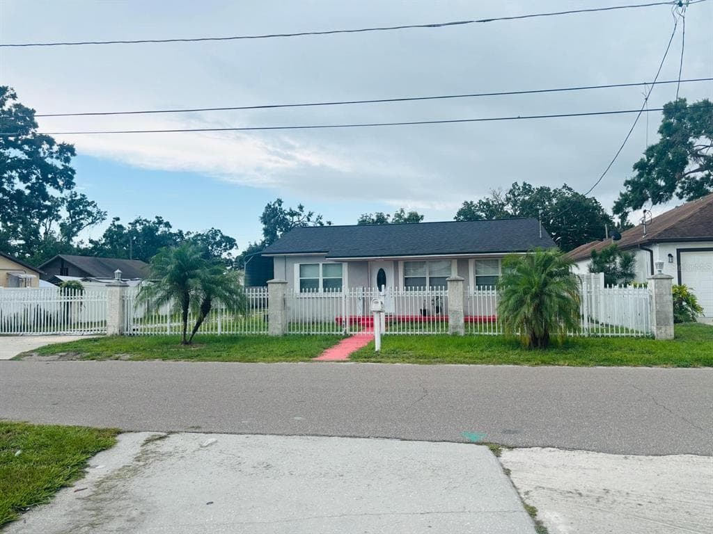 2610 W POWHATAN AVENUE TAMPA, FL 33614