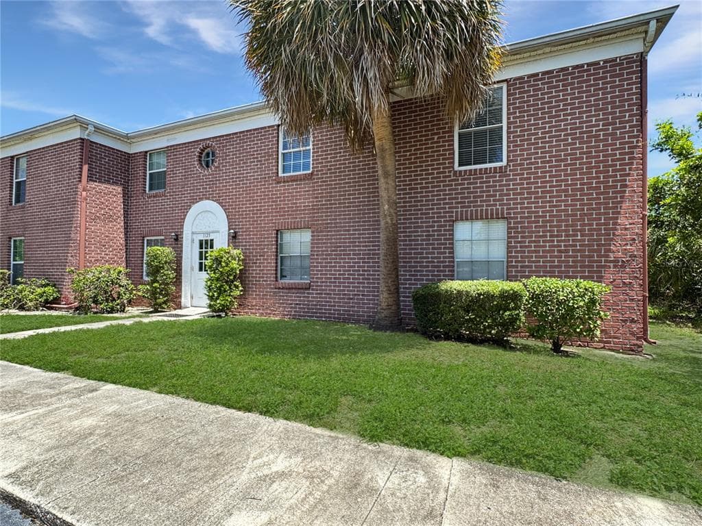 1125 83RD AVENUE N UNIT D ST PETERSBURG, FL 33702