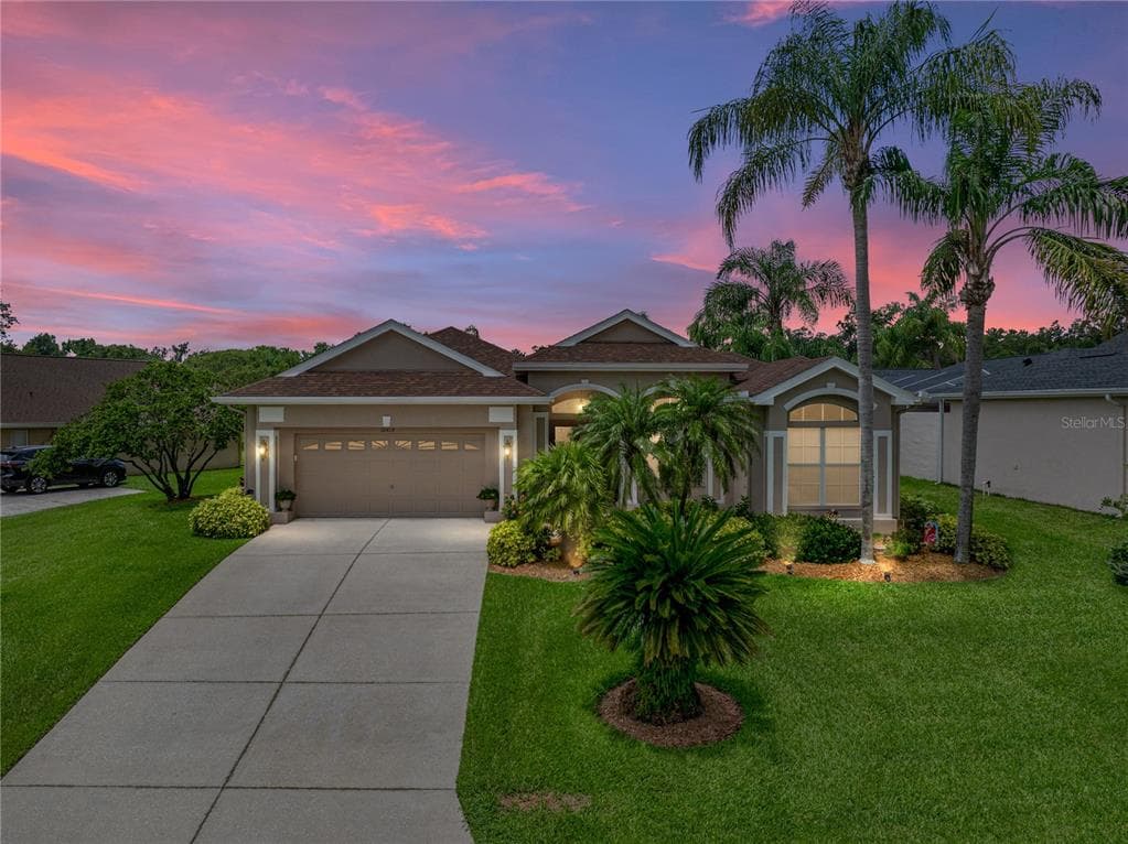 12413 WOODLANDS CIRCLE DADE CITY, FL 33525