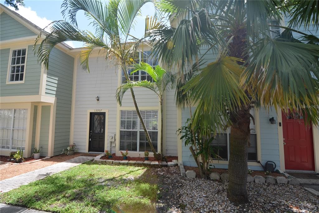 13907 FLETCHERS MILL DRIVE TAMPA, FL 33613