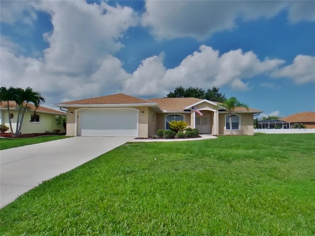 7217 N BLUE SAGE PUNTA GORDA, FL 33955