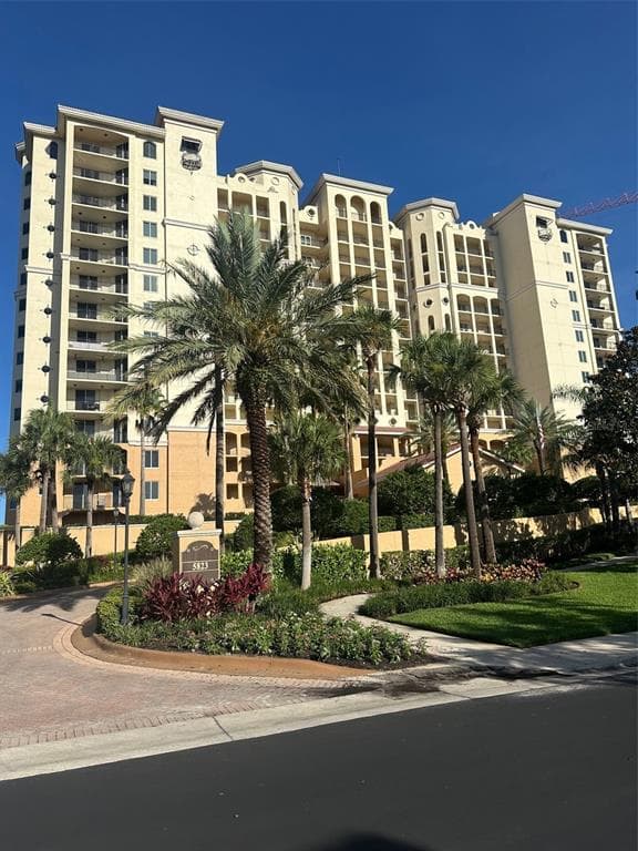 5823 BOWEN DANIEL DRIVE UNIT 505 TAMPA, FL 33616