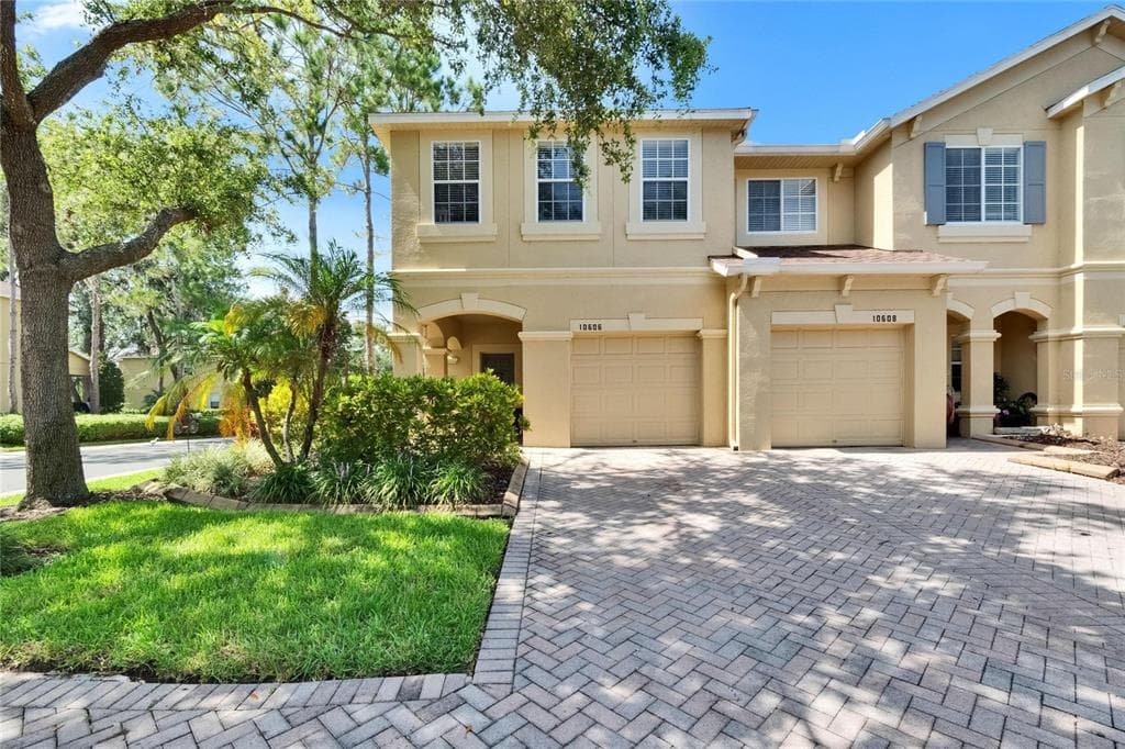 10606 SHADY FALLS COURT RIVERVIEW, FL 33578