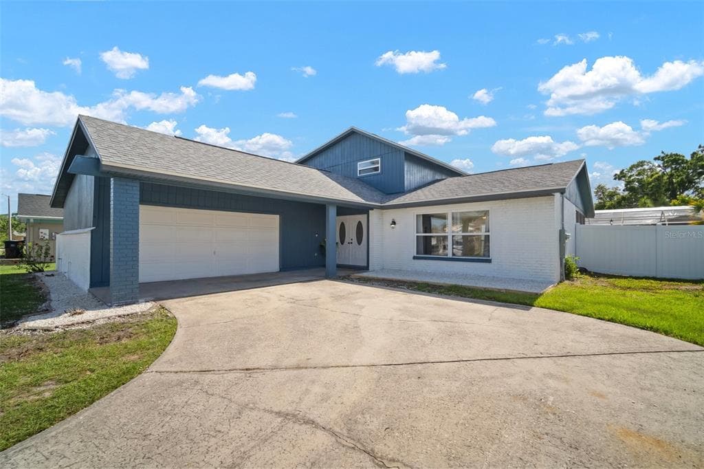 6841 MITCHELL CIRCLE TAMPA, FL 33634