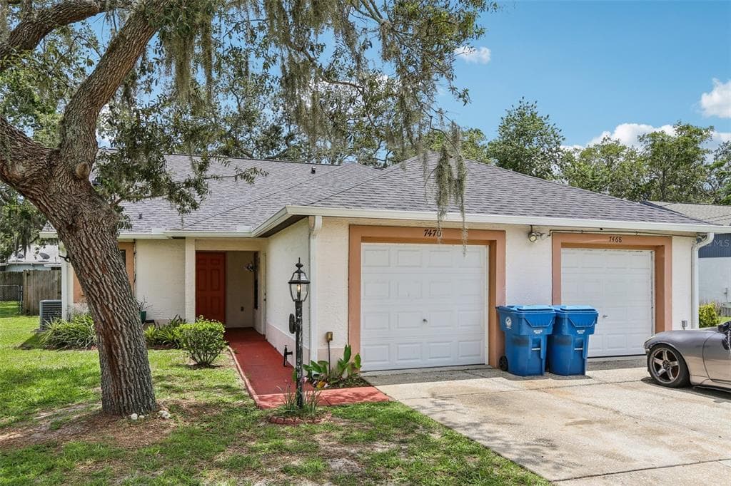 7470 & 7468 CANTERBURY STREET SPRING HILL, FL 34606