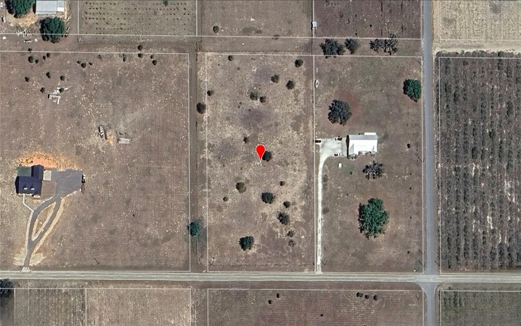 MULLINSVILLE RD FROSTPROOF, FL 33843