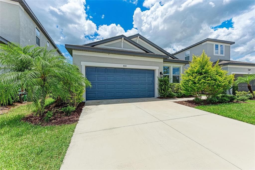 8721 FIREFLY PLACE PARRISH, FL 34219