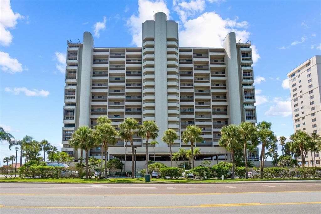 1290 GULF BLVD UNIT 702