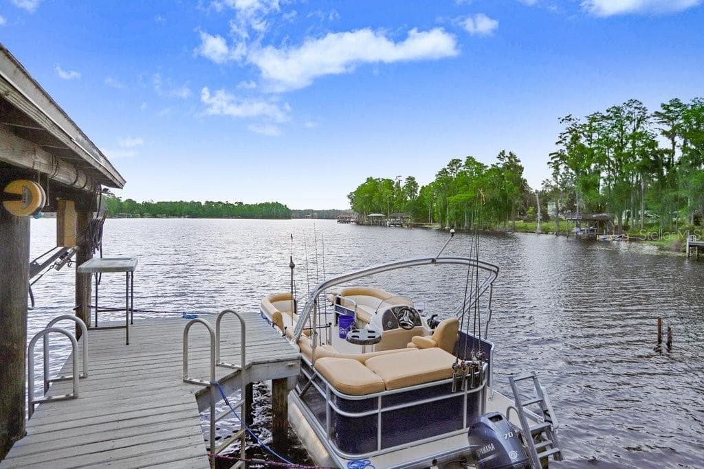 8903 DONNA LU DRIVE ODESSA, FL 33556