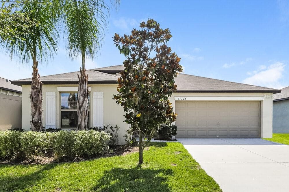 15708 CHARR ISLAND STREET SUN CITY CENTER, FL 33573