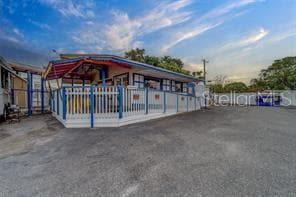 11055 SEMINOLE BOULEVARD LARGO, FL 33778