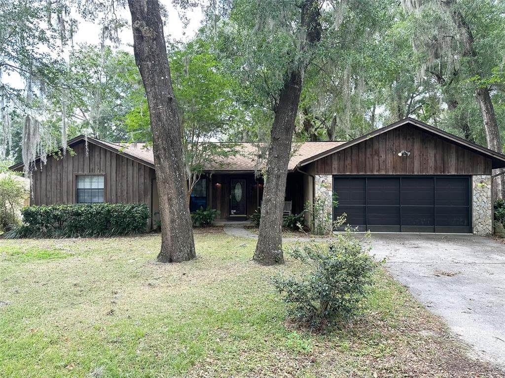 6262 E RECTOR STREET INVERNESS, FL 34452