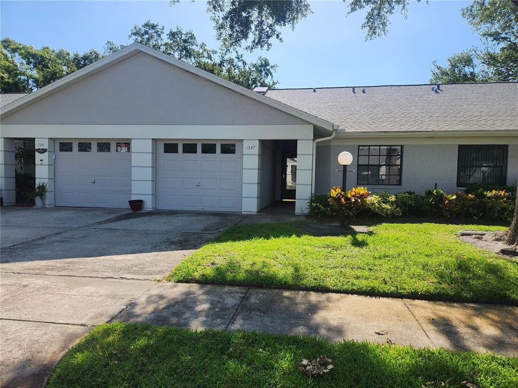 1537 LYNDA LANE DUNEDIN, FL 34698