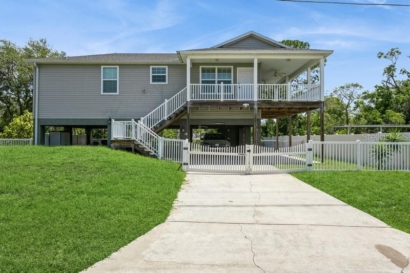 9107 BRUNSWICK LANE TAMPA, FL 33615