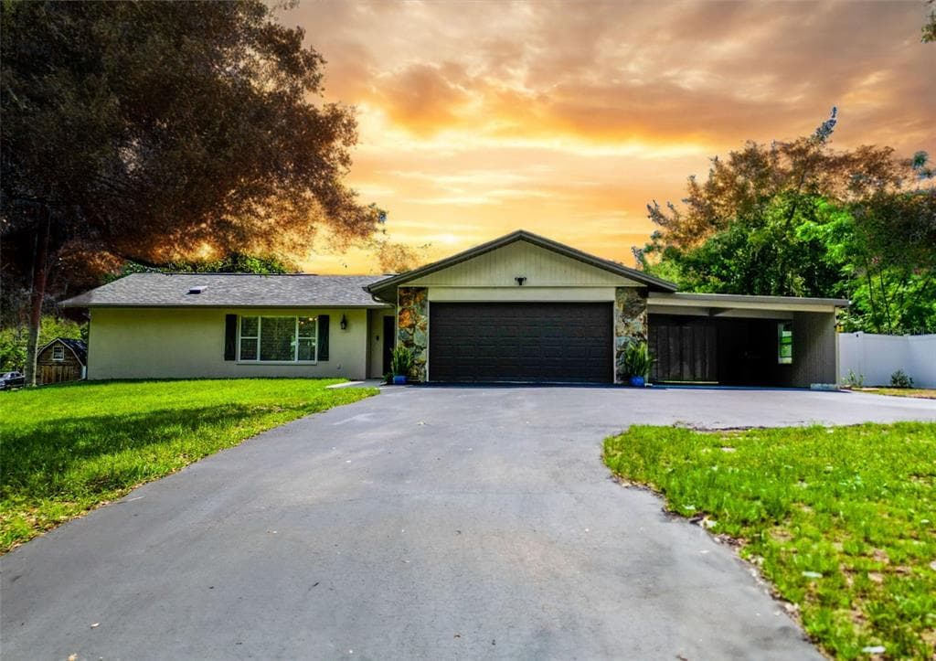 7211 RED OAK LOOP NEW PORT RICHEY, FL 34654