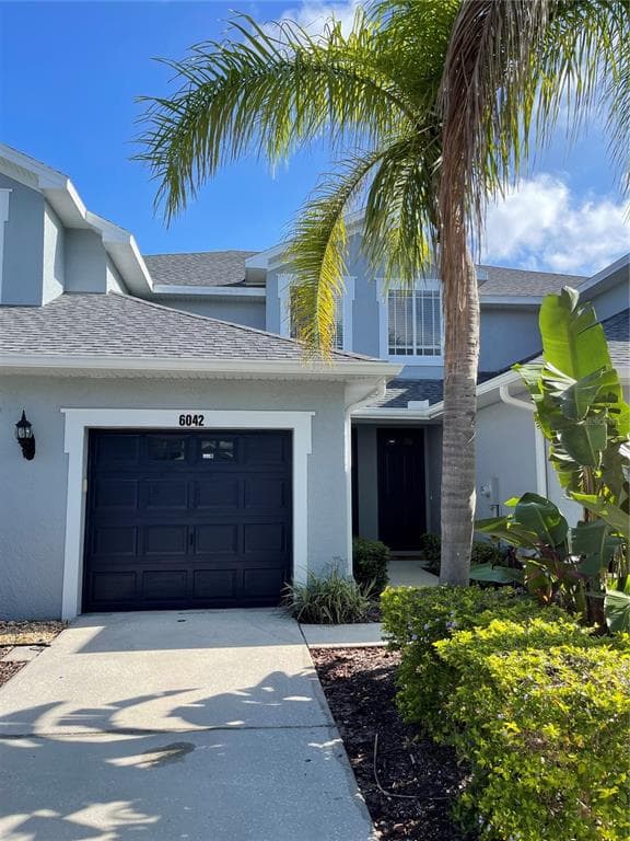 6042 PARKSIDE MEADOW DRIVE TAMPA, FL 33625