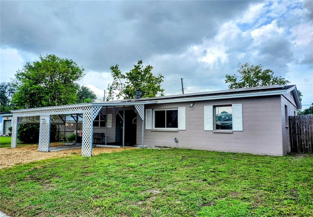 5221 82ND AVENUE N PINELLAS PARK, FL 33781