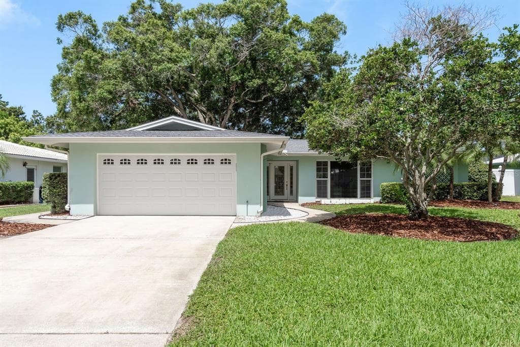 1960 CANADIANA COURT DUNEDIN, FL 34698