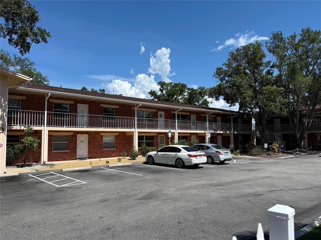 3301 58TH AVENUE S UNIT 508 ST PETERSBURG, FL 33712
