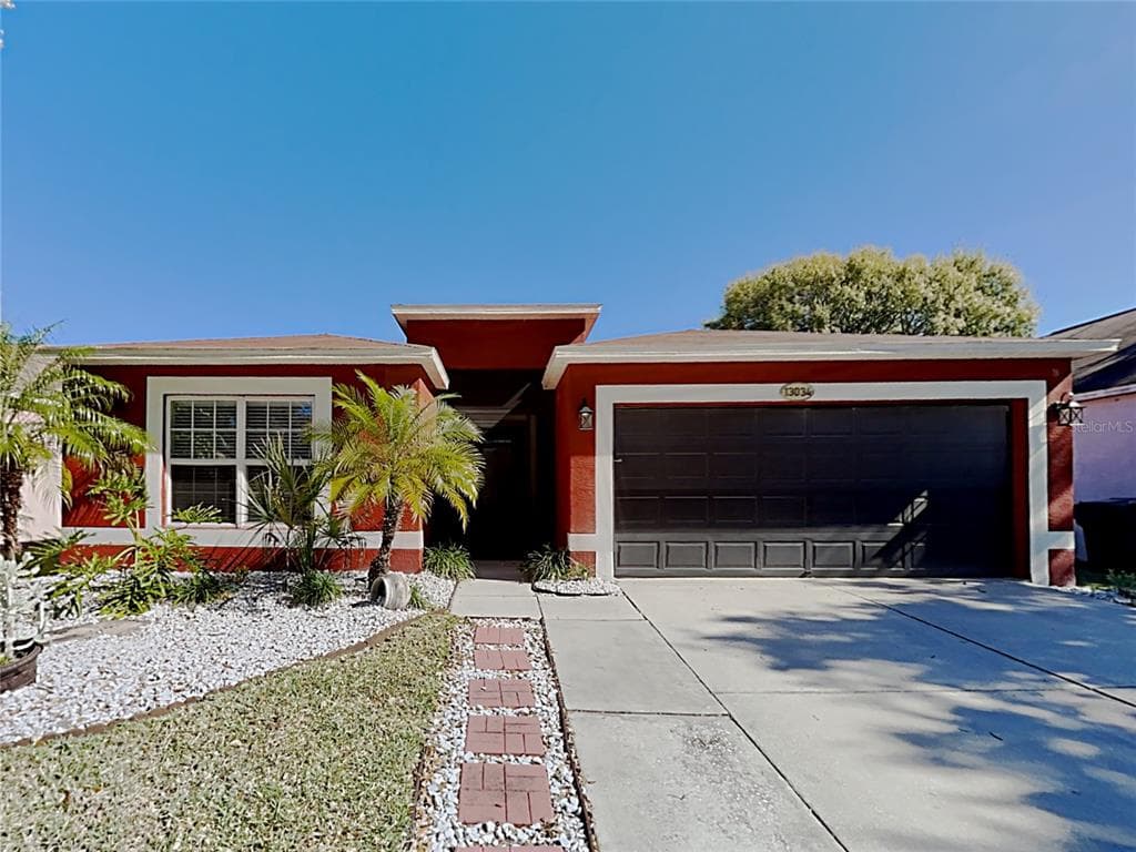 13034 WATERBOURNE DRIVE GIBSONTON, FL 33534