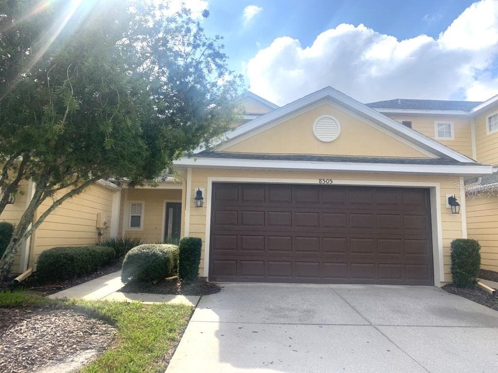 8505 SANDPIPER RIDGE AVENUE TAMPA, FL 33647