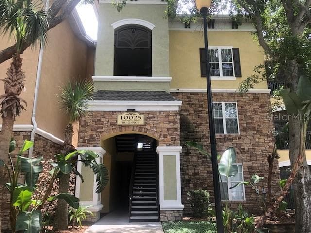 10025 COURTNEY PALMS BOULEVARD UNIT 204 TAMPA, FL 33619