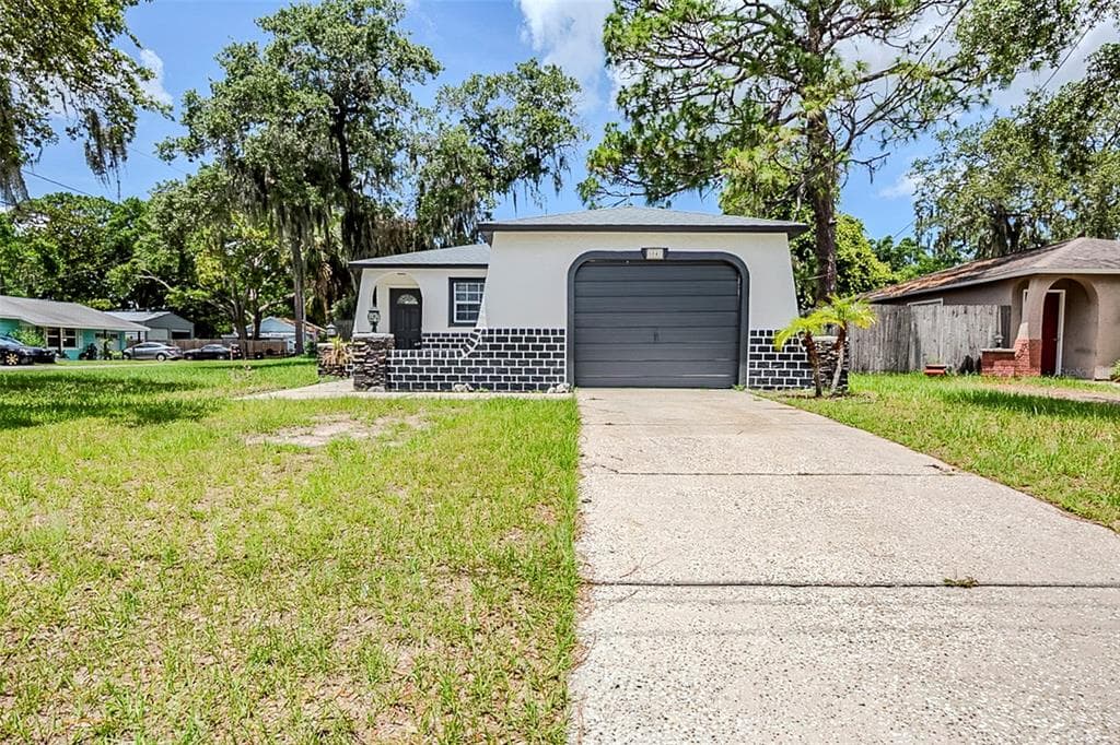 5847 HARRISON STREET NEW PORT RICHEY, FL 34653