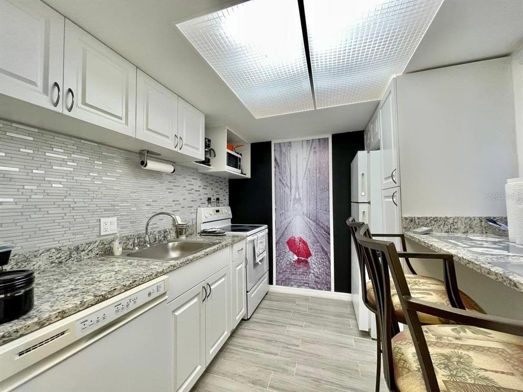 6342 NEWTOWN CIRCLE UNIT 42A1 TAMPA, FL 33615