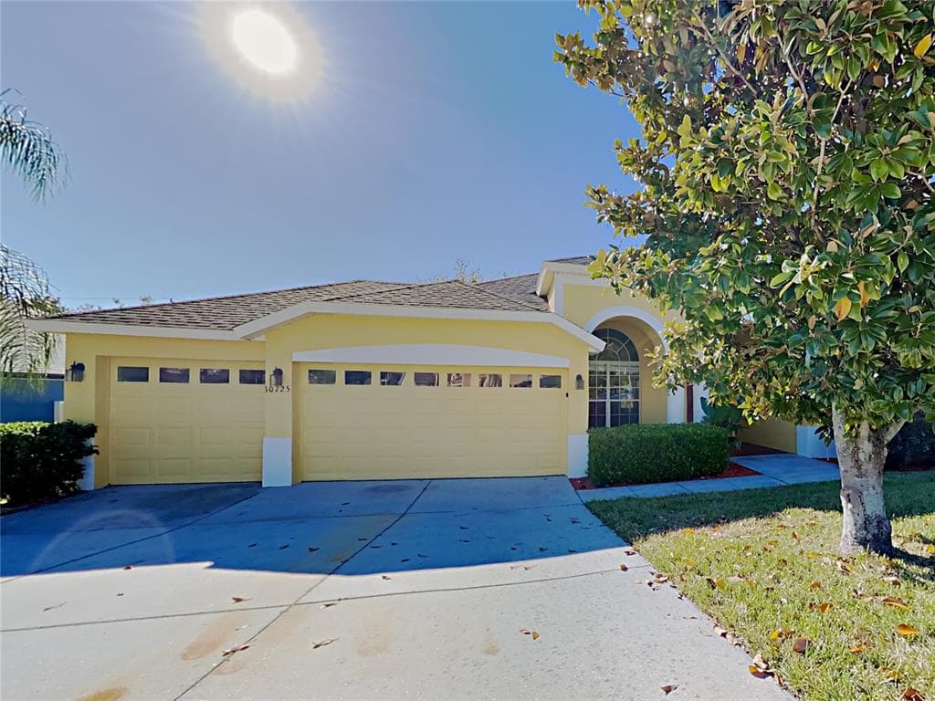 10725 LEMAY DRIVE CLERMONT, FL 34711