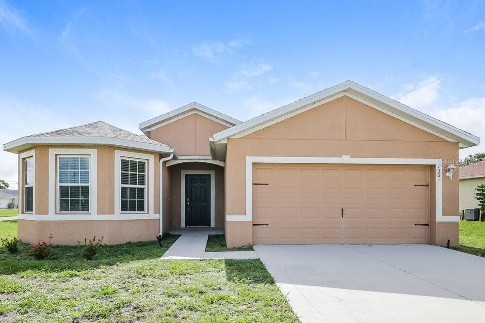 1301 SW 9TH COURT CAPE CORAL, FL 33991
