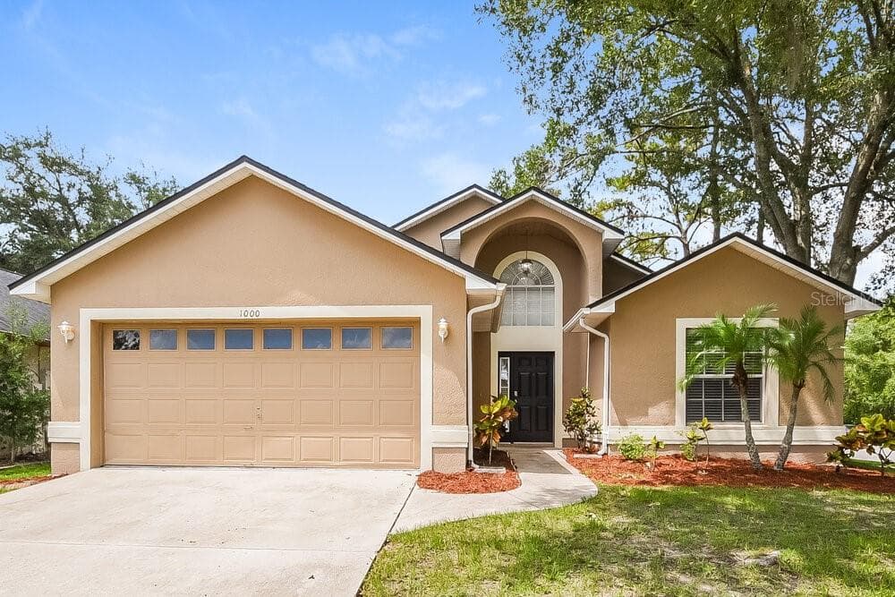 1000 COUNTRY COVE COURT OVIEDO, FL 32766