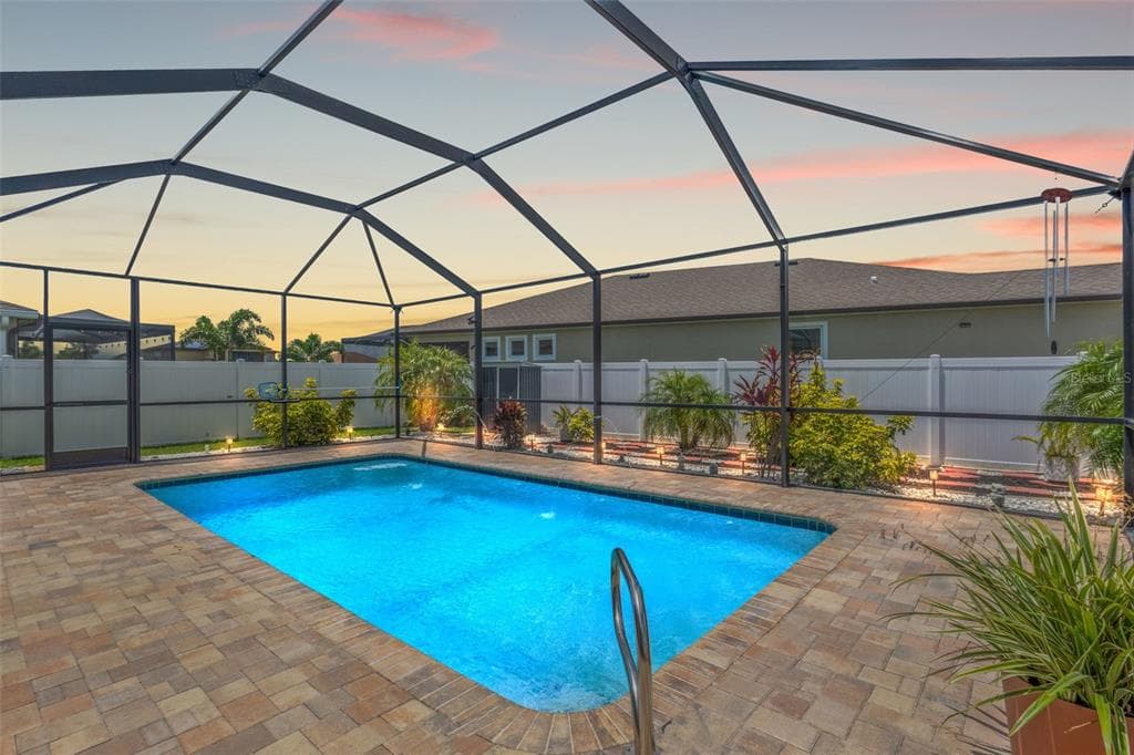 13301 WATERLEAF GARDEN CIRCLE