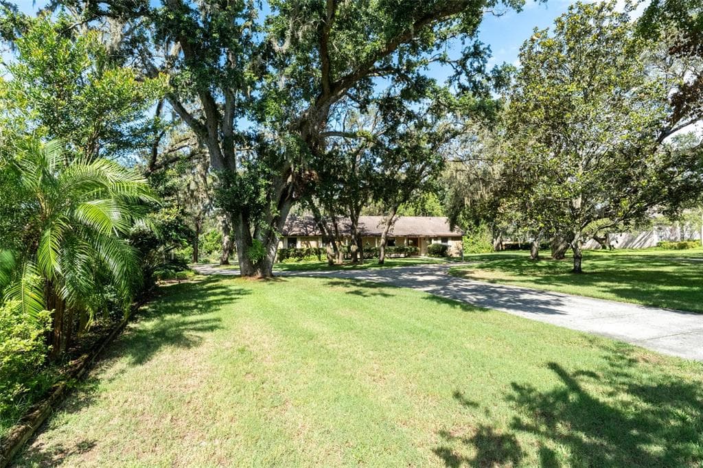 11307 SANDPINE ROAD RIVERVIEW, FL 33569