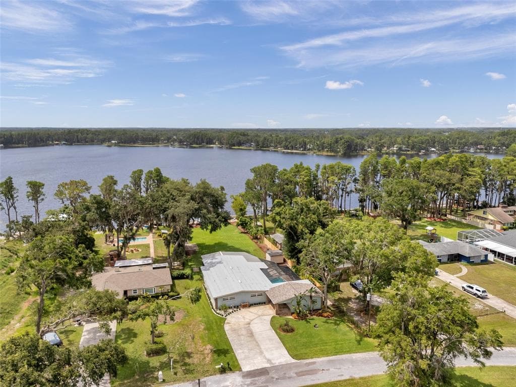 21906 SHAMU DRIVE LAND O LAKES, FL 34639