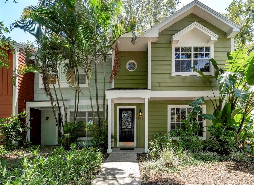 945 HAMILTON COURT PALM HARBOR, FL 34683