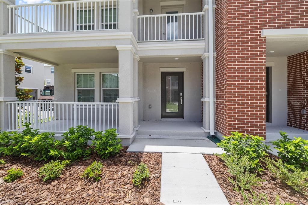 4511 S MANHATTAN AVENUE UNIT 19 TAMPA, FL 33611