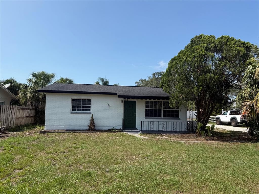 740 7TH AVENUE SW LARGO, FL 33770