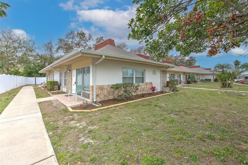 4313 TAHITIAN GARDENS CIRCLE UNIT A HOLIDAY, FL 34691