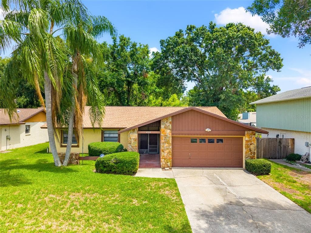 4709 HEATH AVENUE TAMPA, FL 33624