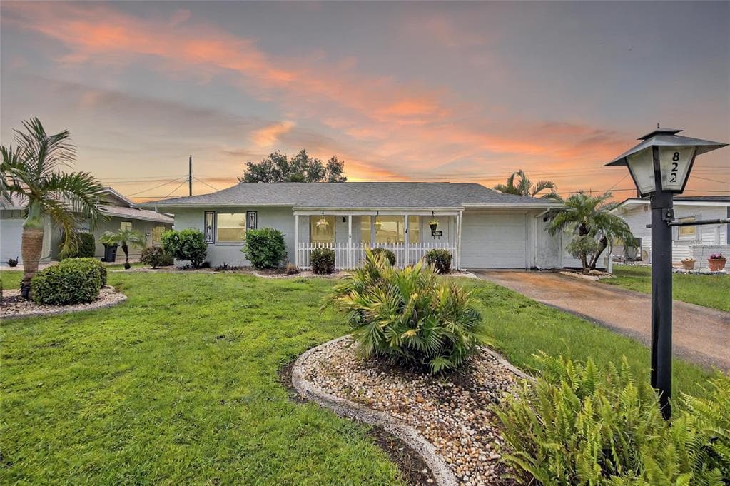822 OAKMONT AVENUE SUN CITY CENTER, FL 33573